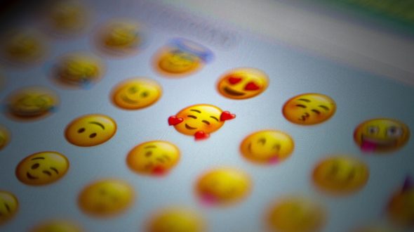 😉 🤔  😋 ¿Sabes lo que significan los emojis?