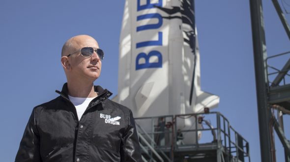 Bezos, de vender libros a fabricar cohetes
